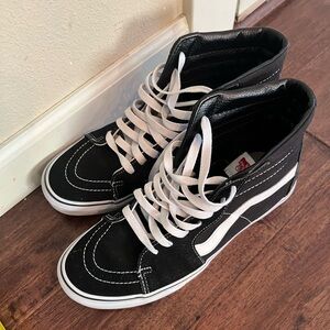 Men’s size 10 Vans